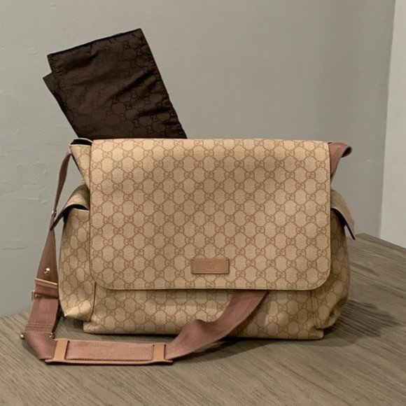 Gucci GG Supreme Printed Changing/Diaper Bag - Picture 1 of 5